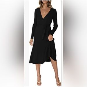 BCBG Maxazria Women's Black Ruched Longsleeve Midi Dress